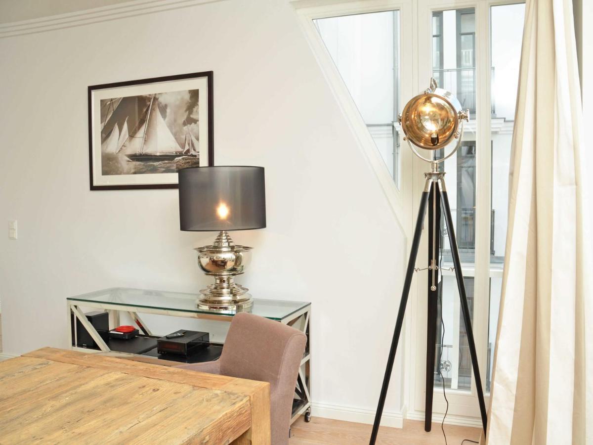 Villa "Johanna" Sellin - Wg12 Mit Kamin Und Zwei Balkonen Buitenkant foto