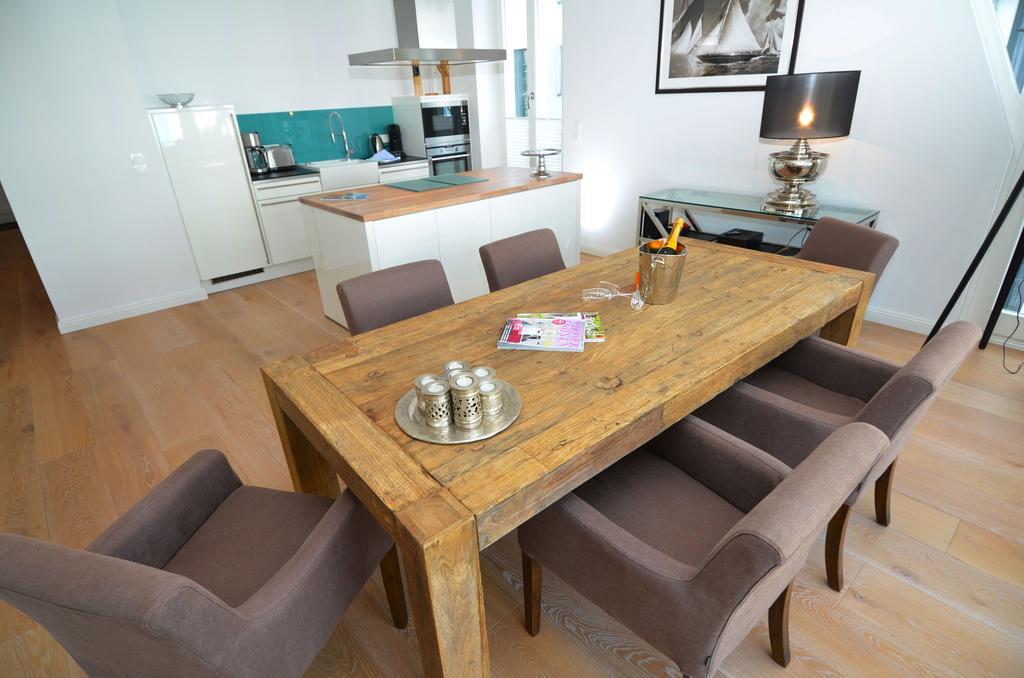 Villa "Johanna" Sellin - Wg12 Mit Kamin Und Zwei Balkonen Buitenkant foto